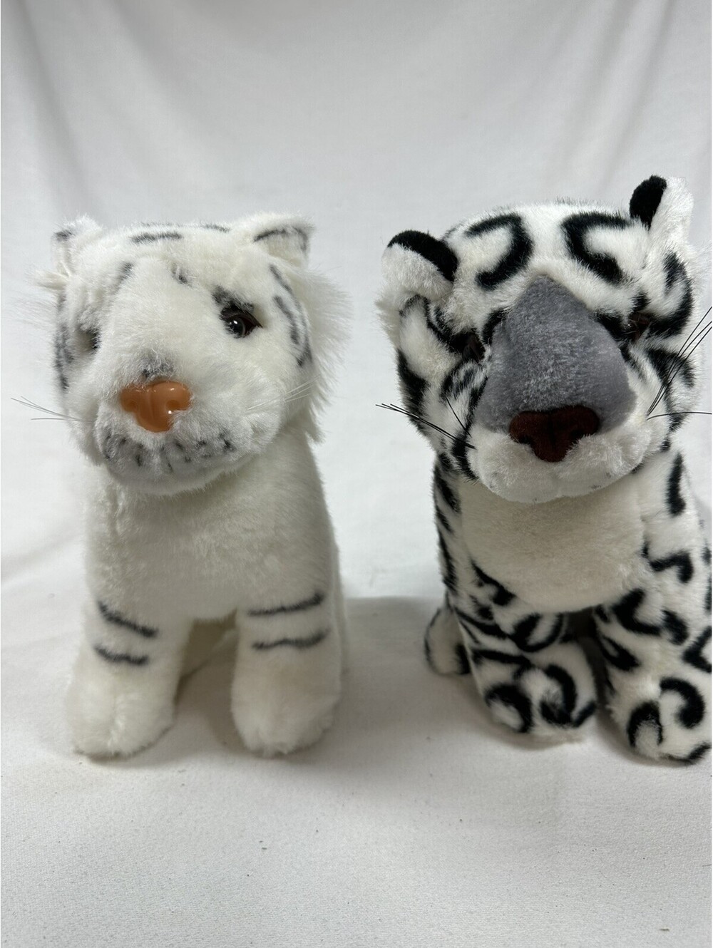 VTG Circus Circus Las Vegas Siegfried and Roy White Tiger and Leopard 10" Plush